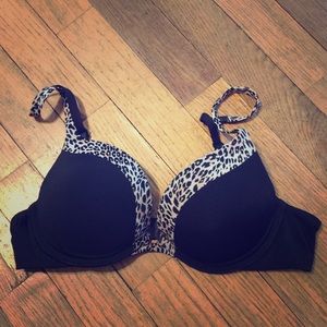 34B Push Up Bra VS